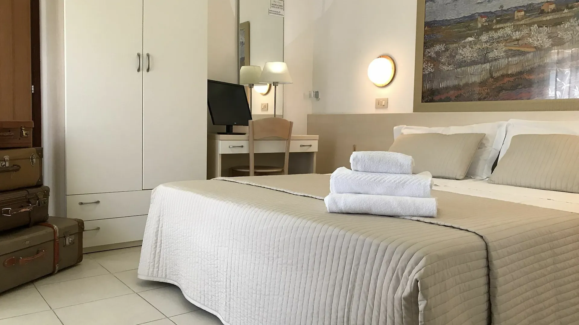 Hotel Cristina Lido di Jesolo 2*,