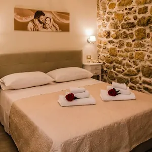La Casa Di Chiara , Syrakus Italien